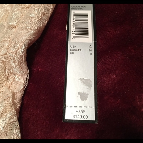 🆕 lace dress - Picture 7 of 8